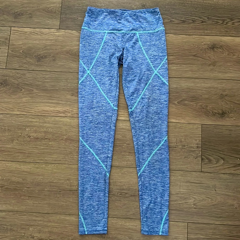 BP Women’s Blue Mid Rise Lightweight Workout Leggings Size M
